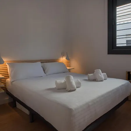 Cozy Modern Flat Terrace 2 Bedrooms 2 Bathrooms