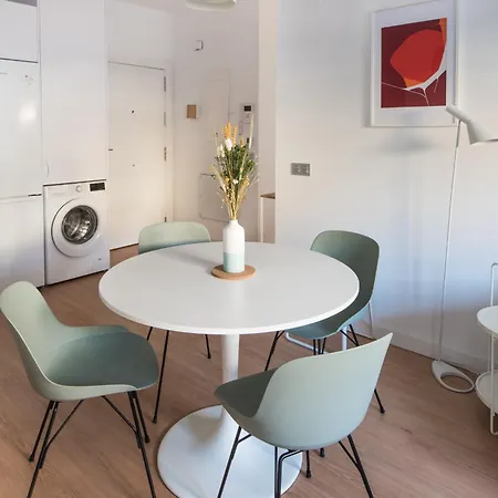 Cozy Modern Flat Terrace 2 Bedrooms 2 Bathrooms Apartment