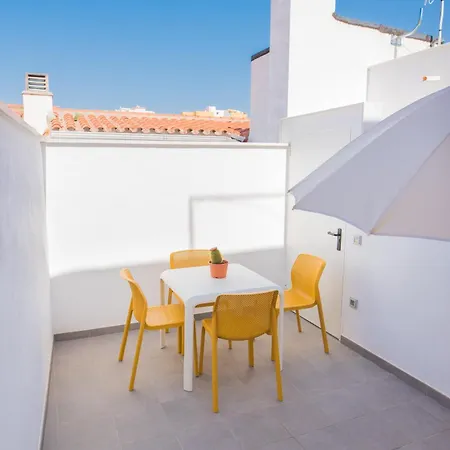 Cozy Modern Flat Terrace 2 Bedrooms 2 Bathrooms