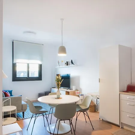 Cozy Modern Flat Terrace 2 Bedrooms 2 Bathrooms Malaga